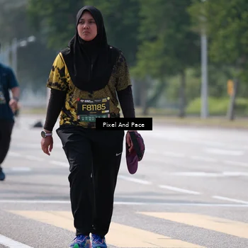 Runner Photo 6202323