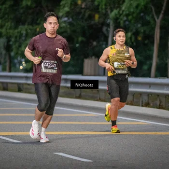 Runner Photo 6202335
