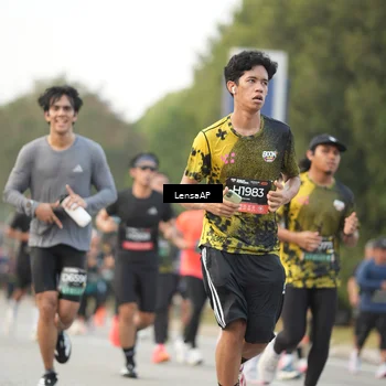 Runner Photo 6202349