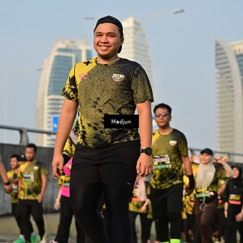 Runner Photo 6202359