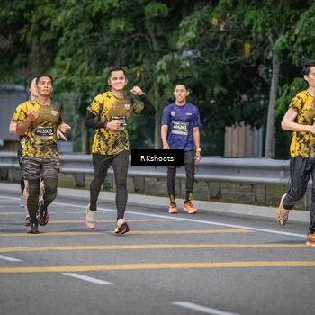 Runner Photo 6202382