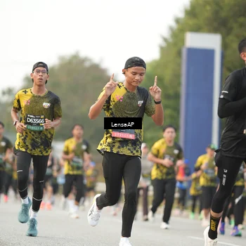 Runner Photo 6202420