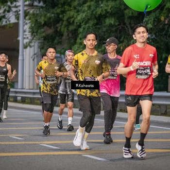 Runner Photo 6202429