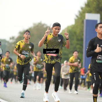 Runner Photo 6202447