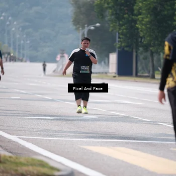 Runner Photo 6202501