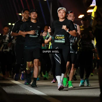 Runner Photo 6202503