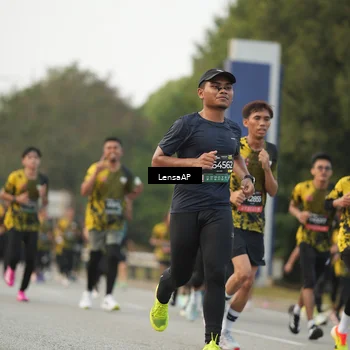 Runner Photo 6202531