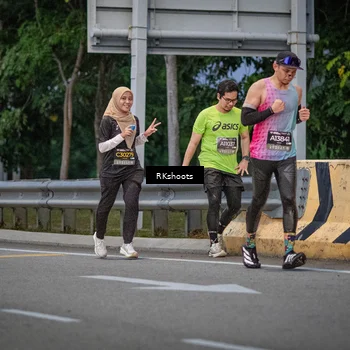 Runner Photo 6202540