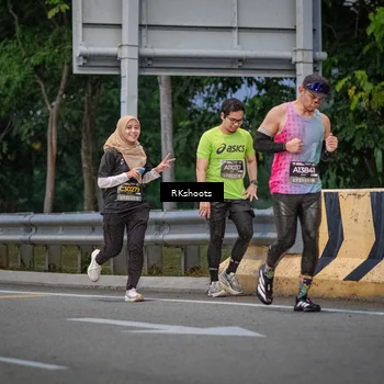 Runner Photo 6202541