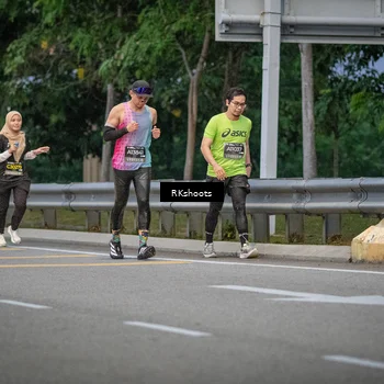 Runner Photo 6202542