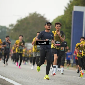 Runner Photo 6202557
