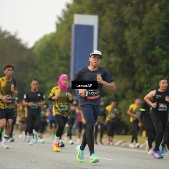 Runner Photo 6202585