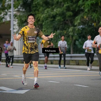 Runner Photo 6202625