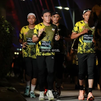 Runner Photo 6202657
