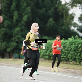 Runner Photo 6202681