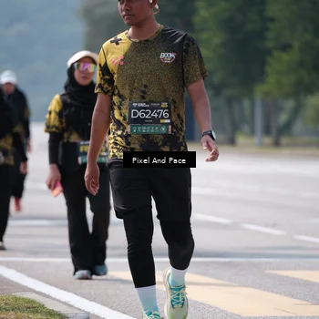 Runner Photo 6202700