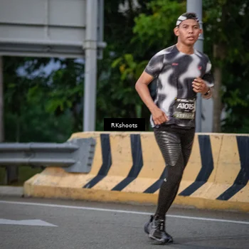 Runner Photo 6202792