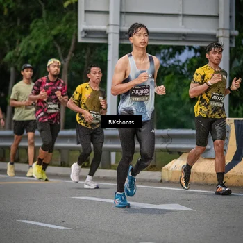 Runner Photo 6202812