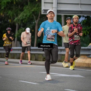 Runner Photo 6202848