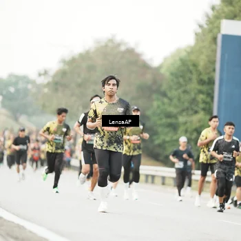 Runner Photo 6202885