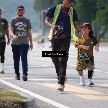 Runner Photo 6202903