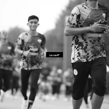 Runner Photo 6202913