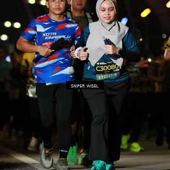Runner Photo 6202950