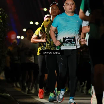 Runner Photo 6202987