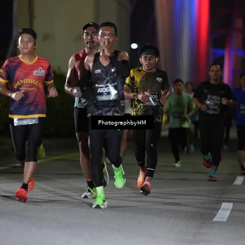 Runner Photo 6203000