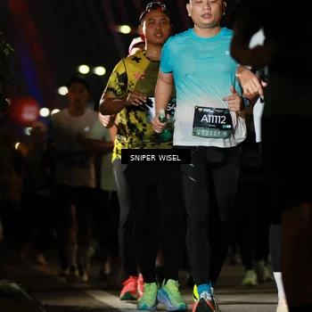 Runner Photo 6203019