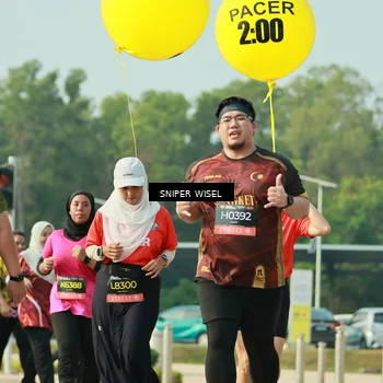 Runner Photo 6203046