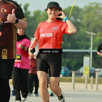 Runner Photo 6203077