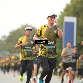 Runner Photo 6203083