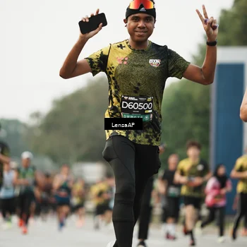 Runner Photo 6203085