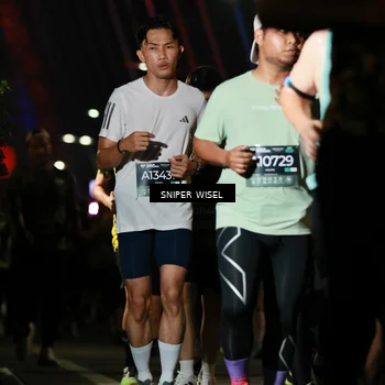 Runner Photo 6203086