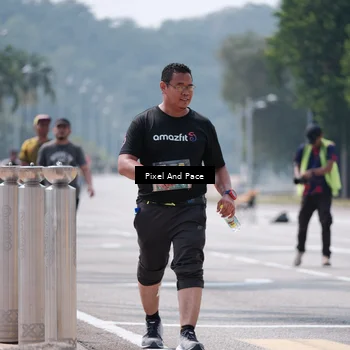 Runner Photo 6203101