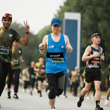 Runner Photo 6203110