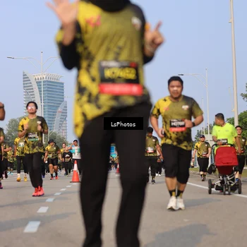 Runner Photo 6203113