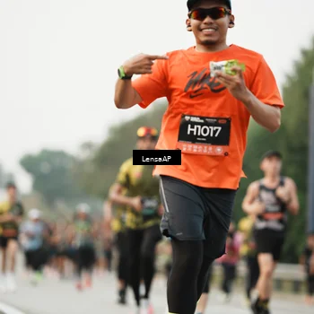 Runner Photo 6203122
