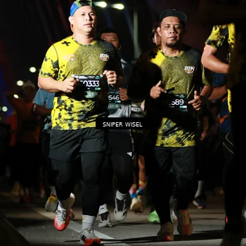 Runner Photo 6203190