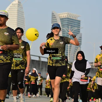 Runner Photo 6203210