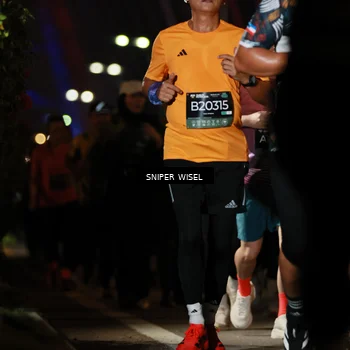 Runner Photo 6203246