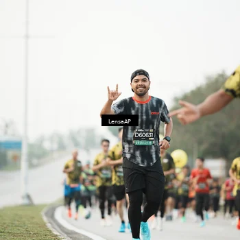 Runner Photo 6203257