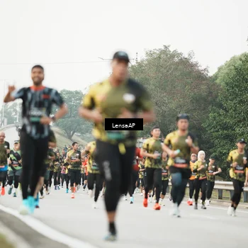Runner Photo 6203285