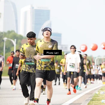 Runner Photo 6203325