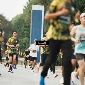 Runner Photo 6203436