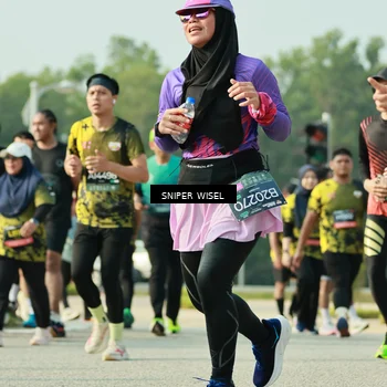 Runner Photo 6203450