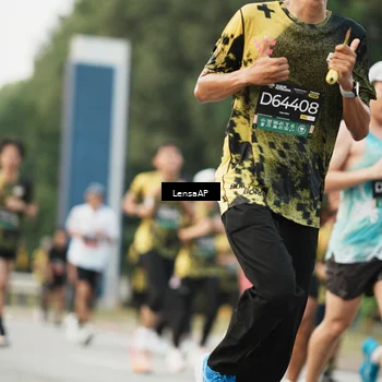 Runner Photo 6203453
