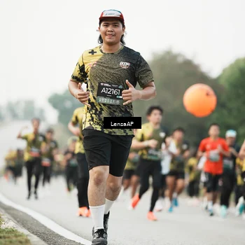 Runner Photo 6203516