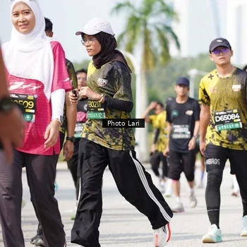 Runner Photo 6203541